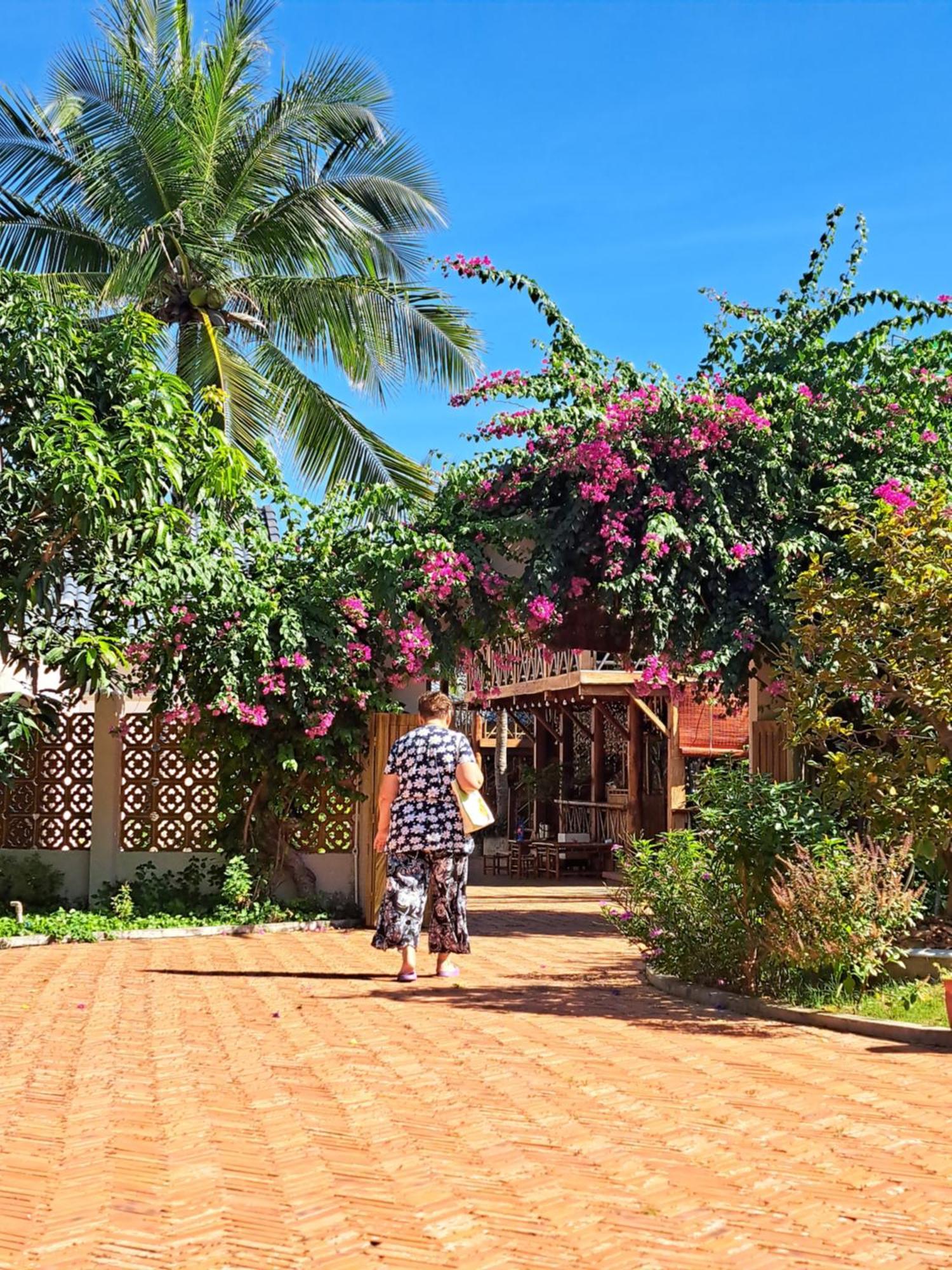 Golden Lotus Spa & Homestay Ap Thien Phuoc Zewnętrze zdjęcie