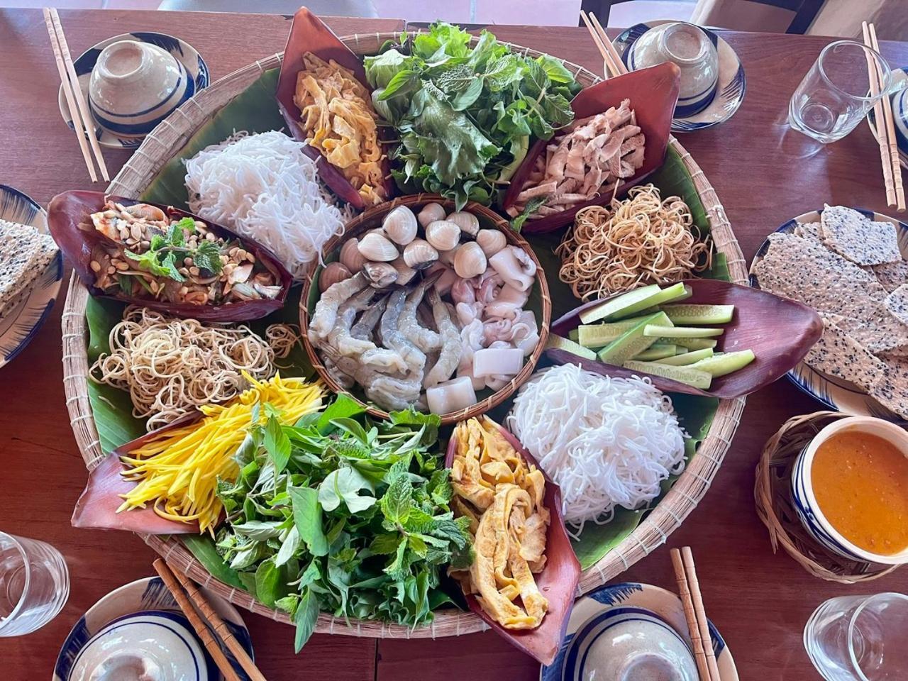 Golden Lotus Spa & Homestay Ap Thien Phuoc Zewnętrze zdjęcie