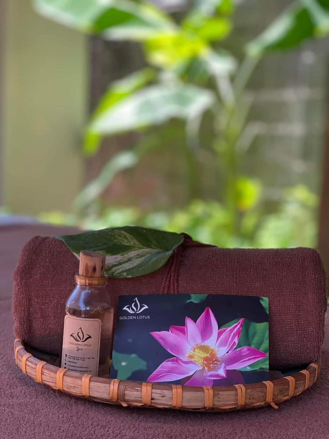 Golden Lotus Spa & Homestay Ap Thien Phuoc Zewnętrze zdjęcie